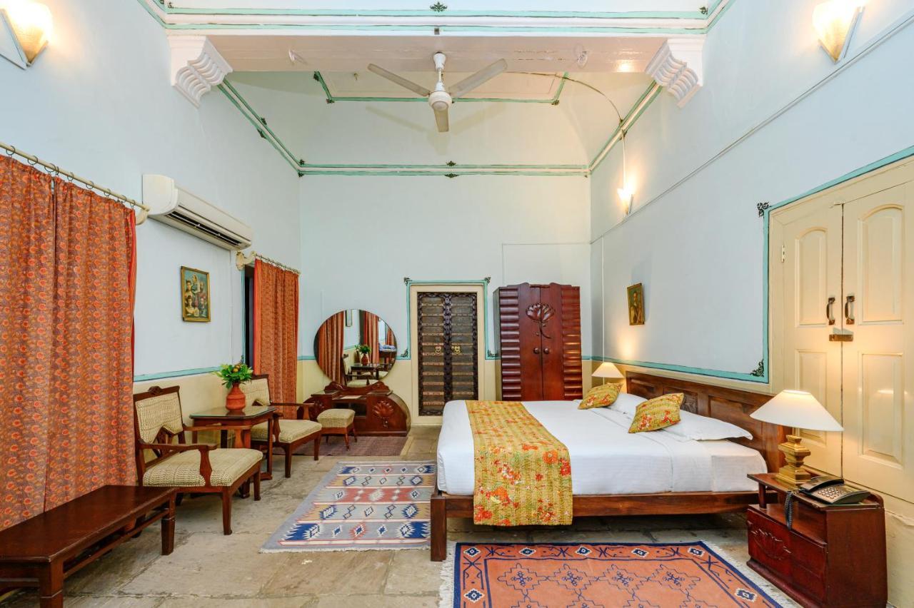Neemrana'S - Piramal Haveli Hotel Bagar Eksteriør billede